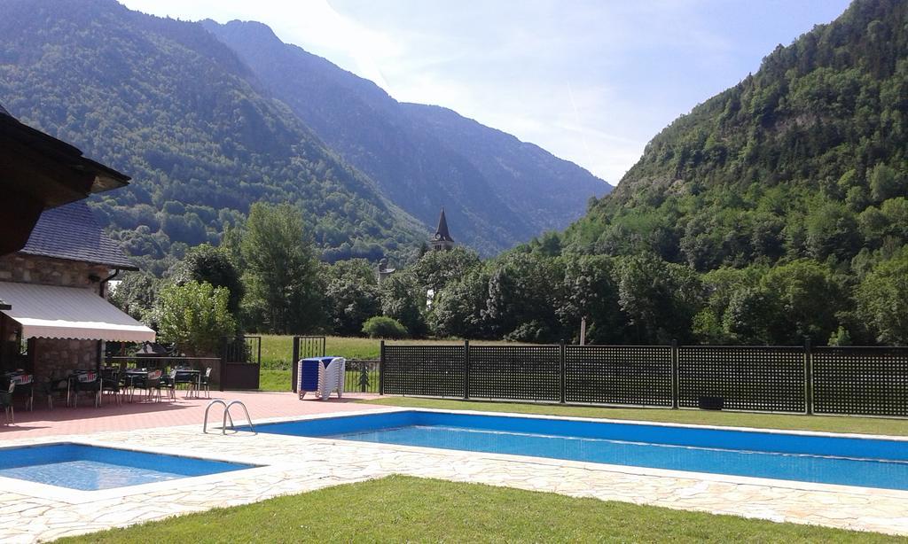 Camping Era Yerla D'Arties Dış mekan fotoğraf
